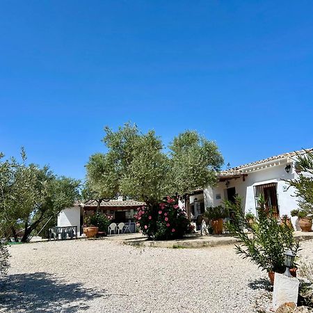 Refugio Andaluz Con Piscina Entre Olivos Villanueva de Tapia מראה חיצוני תמונה