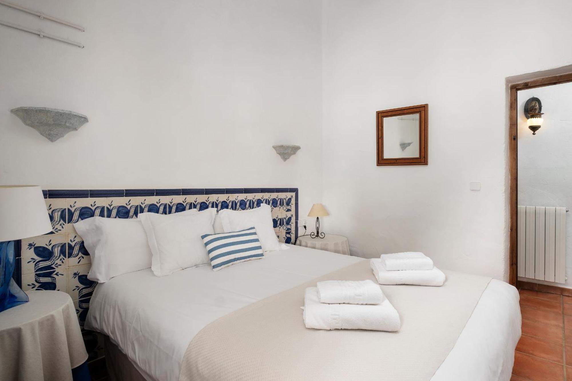 Refugio Andaluz Con Piscina Entre Olivos Villanueva de Tapia מראה חיצוני תמונה