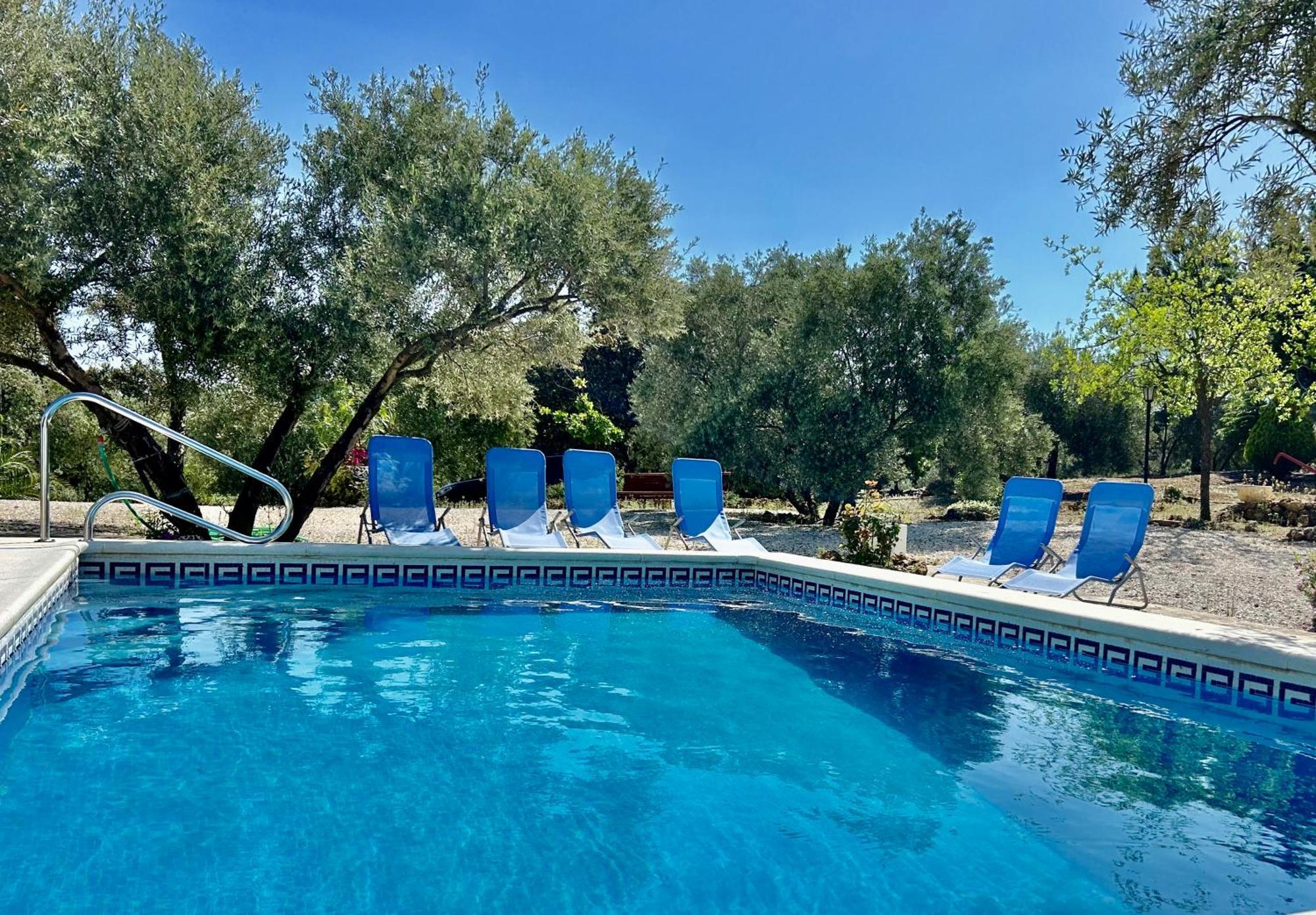 Refugio Andaluz Con Piscina Entre Olivos Villanueva de Tapia מראה חיצוני תמונה